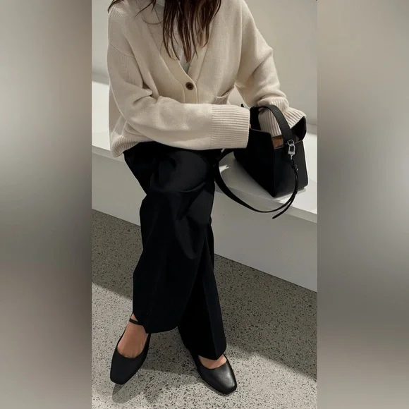 NWT The Horse Clementine Black w/ Silver Hardware - Picture 16 of 16